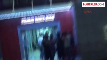 Düğünde 'Toprak Bastı' Kavgasında Av Tüfeğiyle Ateş Açıldı,10 Kişi Yaralandı