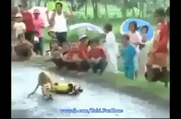 monkey biker - shugaltv.com