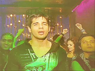 Desi boyz//Siddharth and Varun VM