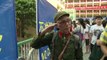 Hong Kong: défilé des pro-Pékin contre le mouvement démocratique