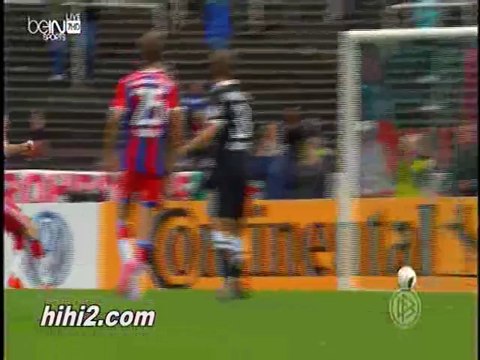 روبرت ليفاندوفسكي يضيع فرصه تسجيله أول هدف رسمى له مع البايرن