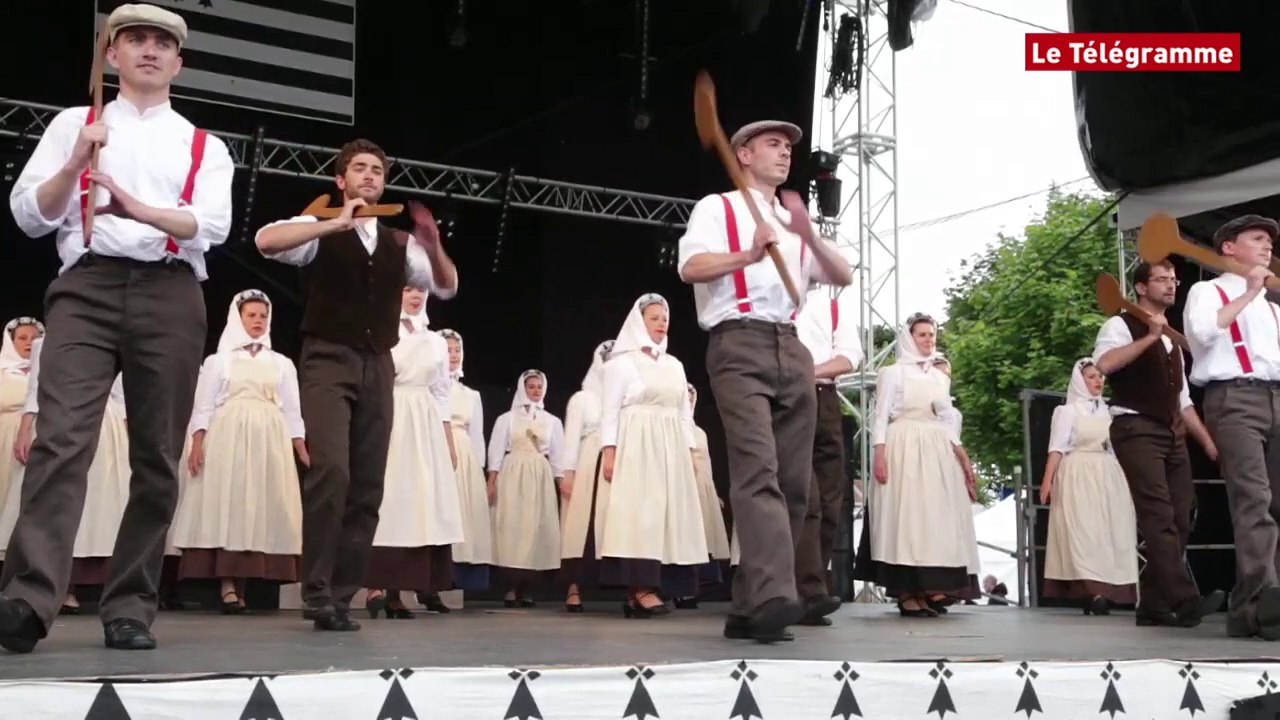 Guingamp. Saint-Loup : "La vie d'une biscuiterie" avec le cercle de Poissy