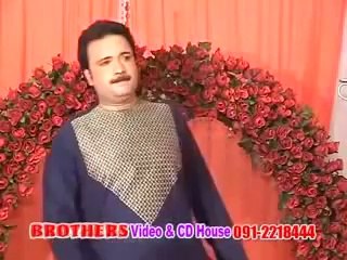 Raees Bacha New Pashto Song 2014 Khuday Khabar Pa Kam Ziyarat De Las Ikhe