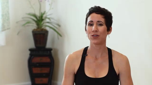 Two-Minute Toners for Busy Moms _ Two-Minute Toner for Busy Moms_ Wall Leg Lifts for the Waist