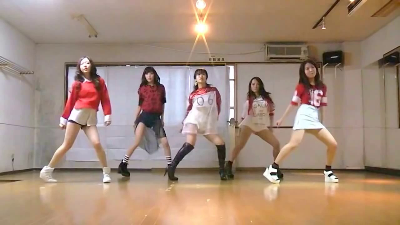 4minute Whatcha Doin' Today dance cover by Coen Sisters.