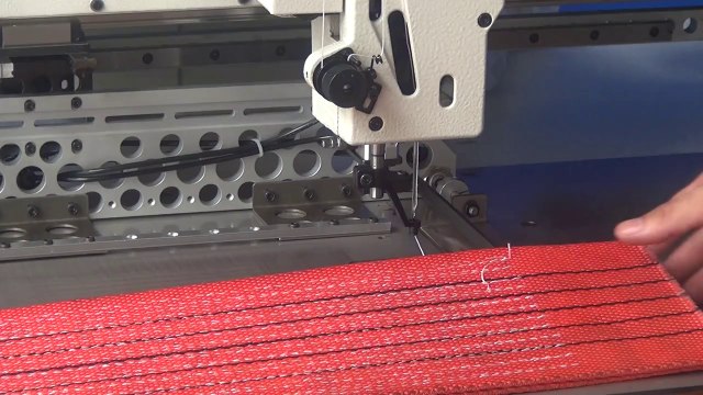 Heavy duty electronically controlled pattern sewing machine with large sewing area