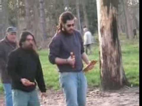 Jeu de Kubb au bois de Vincennes