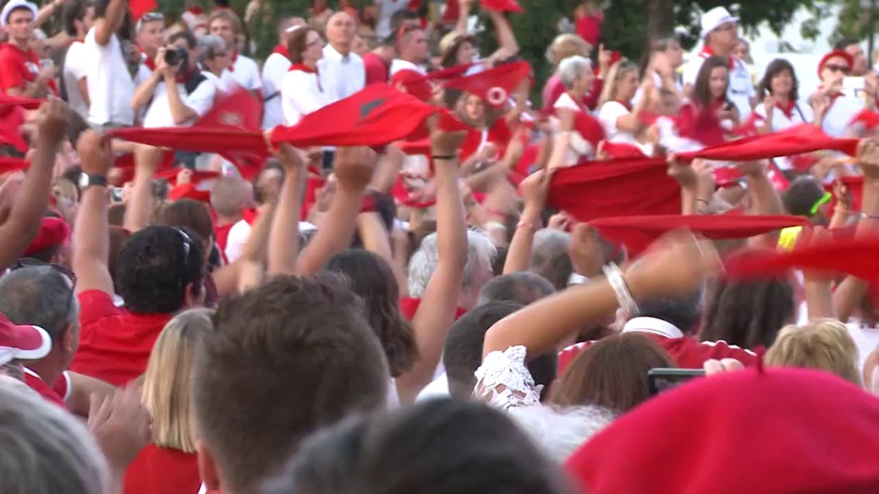 Dax, des fêtes en rouge et blanc