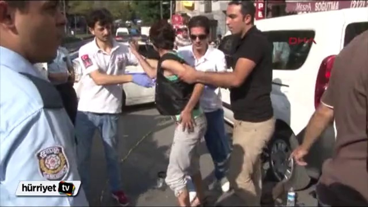 Taksim'de spatula dehşeti!