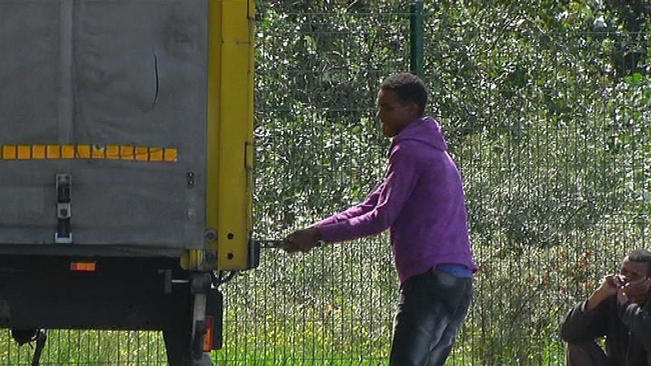 Calais connaît un fort afflux de migrants