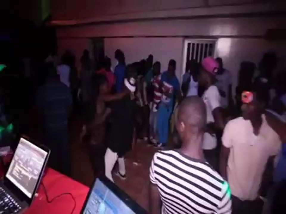C Le Top Des Soirées Regarder