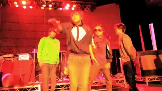 Far East Movement - Girls On the Dance Floor ft. Stereotypes