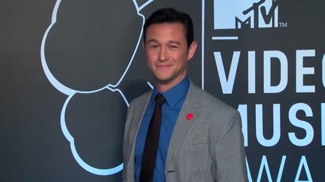 Reasons We're Totally Crushing On Joseph Gordon-Levitt