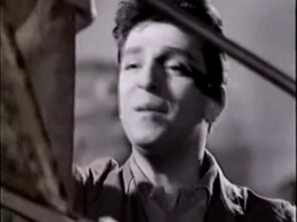 Yana Yana Kül Oldum - Zeki Müren