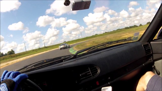 Porsche 968 Club Sport - Calvinberu - chasing Porsche 944 Turbo