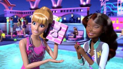 48 - Barbie Life in the Dreamhouse Vestido malvado Español latino