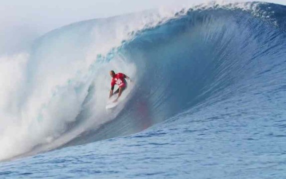 ASP Billabong Pro Tahiti - Day 1 Highlights