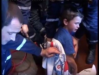 Criança só faz merda