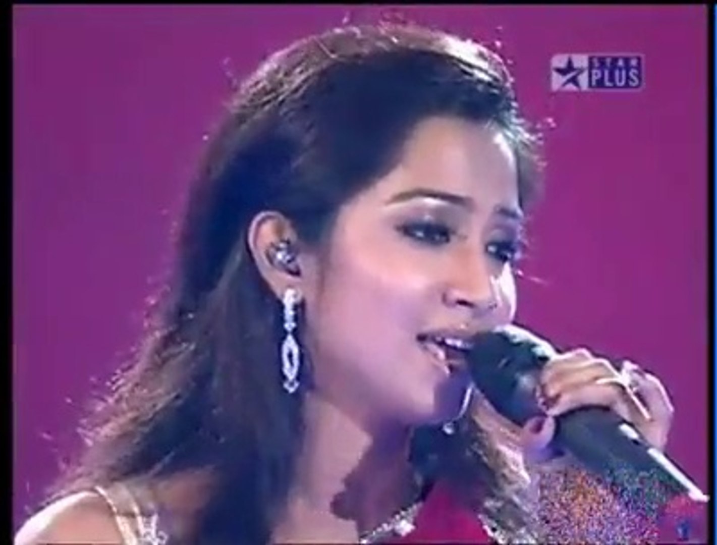 Kotib yashirin kamera