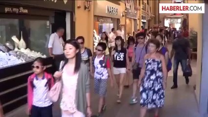 Kuşadası'na kruvaziyerle turist yağdı -