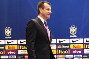 Dunga elogia convocados que atuam em Cruzeiro e Corinthians