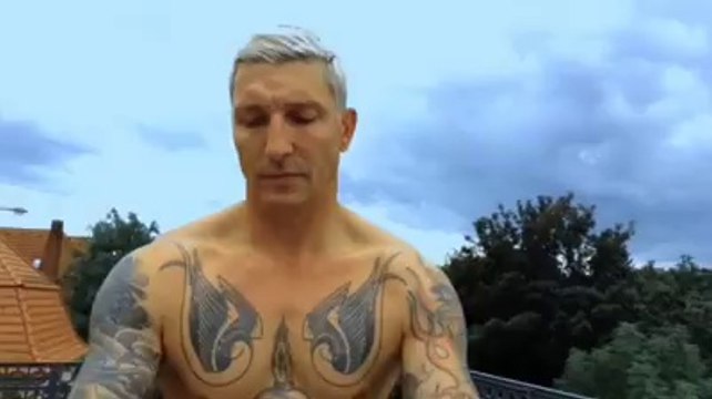 Ice Bucket Challenge : Kretzschmar nomine... Angela Merkel !