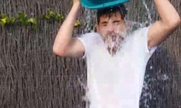 Iker Casillas Takes On The ALS 'Ice Bucket Challenge' ! Nominates Gareth Bale !