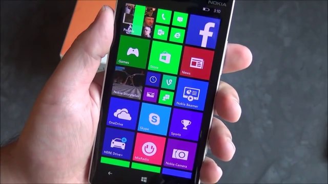 Nokia Lumia 930 Unboxing OS Tour