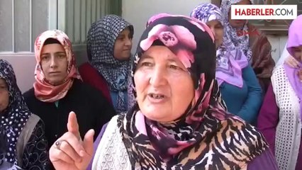 Kadınlardan 'Kapatılan Cami Yeniden Açılsın' Eylemi