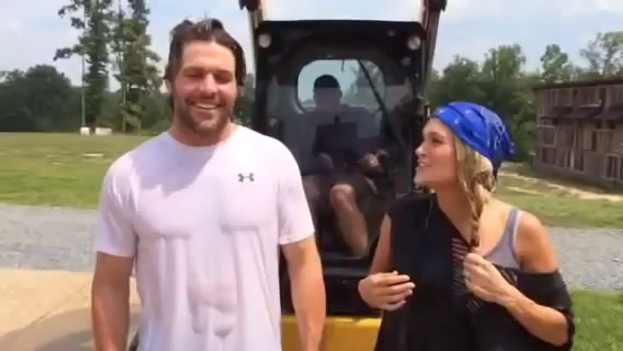 Carrie Underwood and Mike Fisher ALS Ice Bucket Challenge