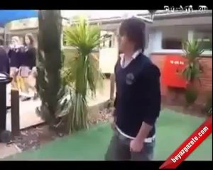 Kızlara hava attı bakın ne hale geldi