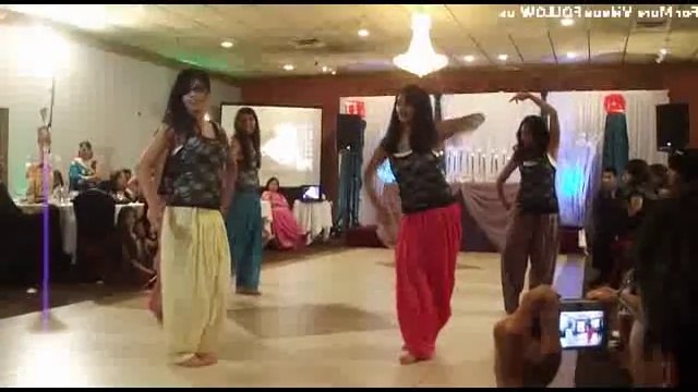 Girls Medley Mehndi Dance Video