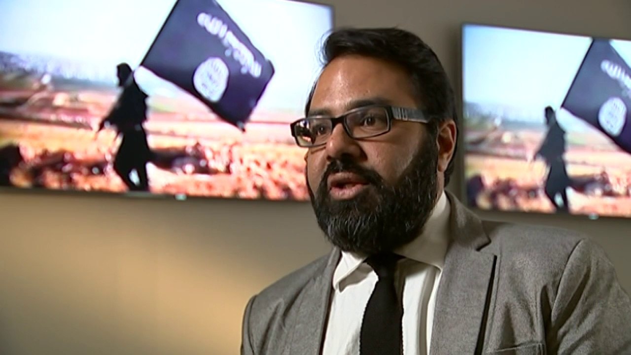 Obama administration investigating beheading of American