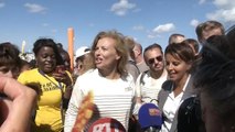 Valérie Trierweiler et Najat Vallaud-Belkacem à la plage