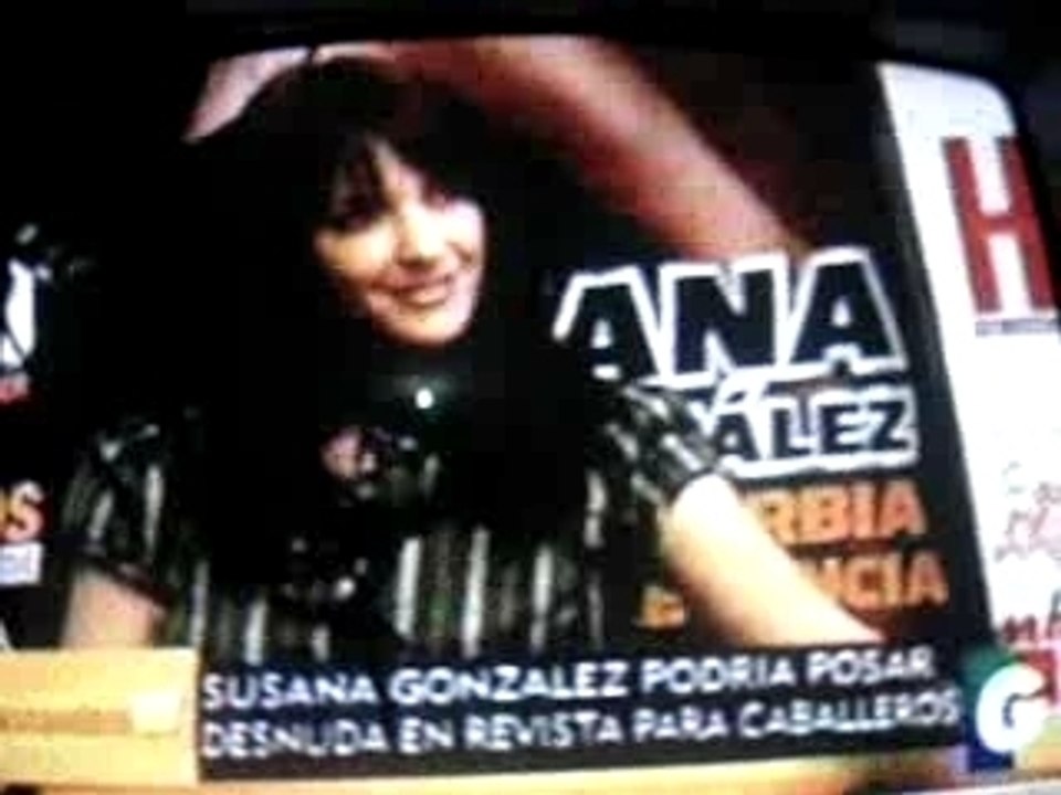 Susy en la la firma de H