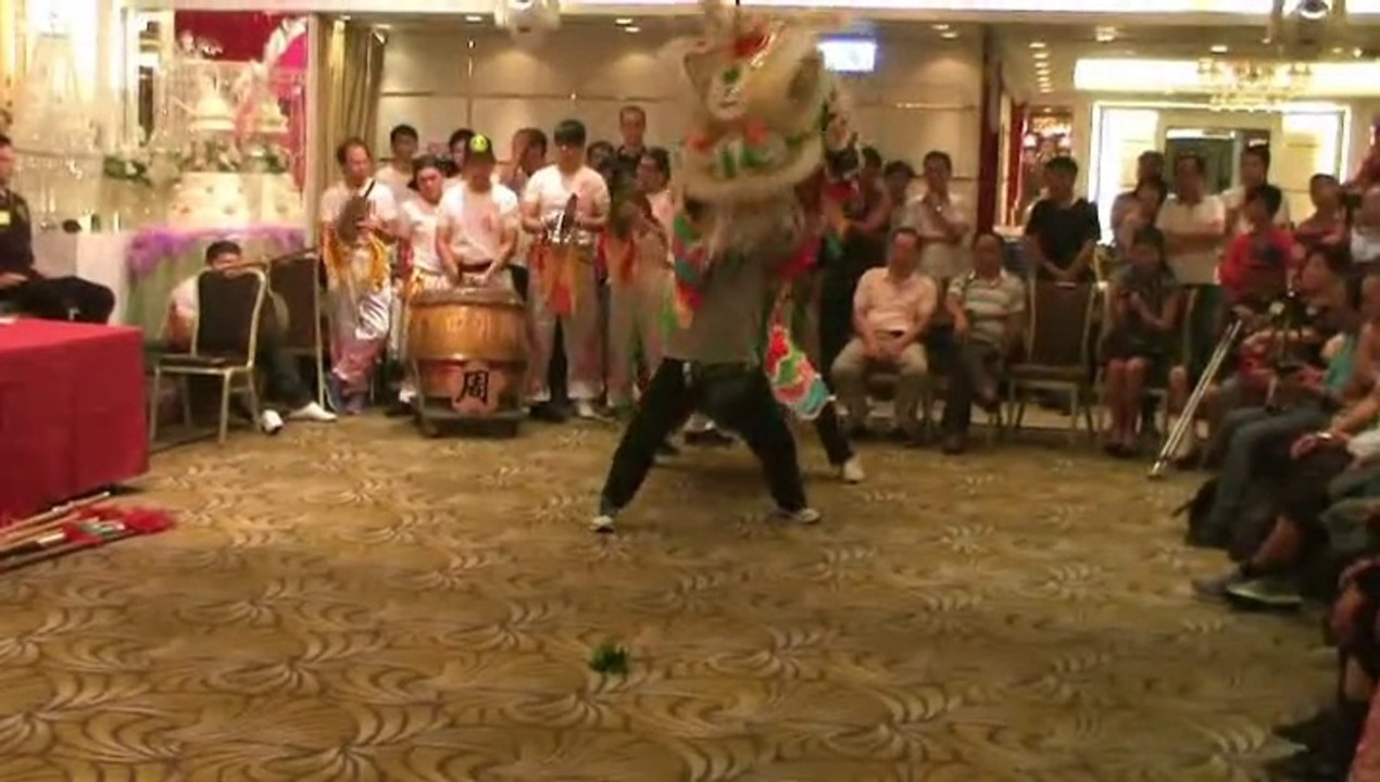 Human Mobile Stage 85E2, 2014 Chau Lung Banquet, 2014 周龙宝诞, Lion Dance Kung Fu,中外周家
