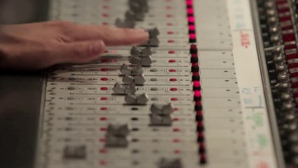 Le 25 août sur France Inter ça change : avec un nouvel habillage. Making-of