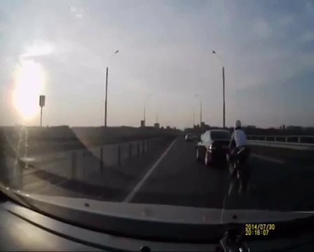 Most incredible motorcycle crash ever : watch 'till the end! Lucky biker!