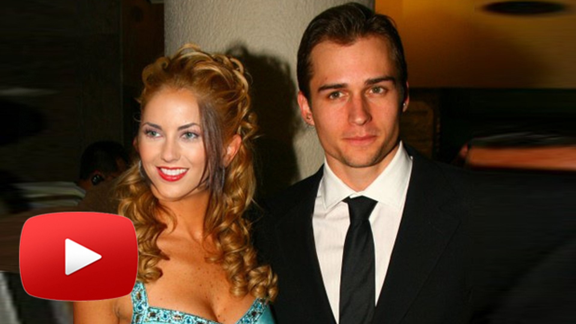 Hrithik Roshan's Ex Barbara Mori Is In Love With A Mexican Businessman, image size:1920x1080