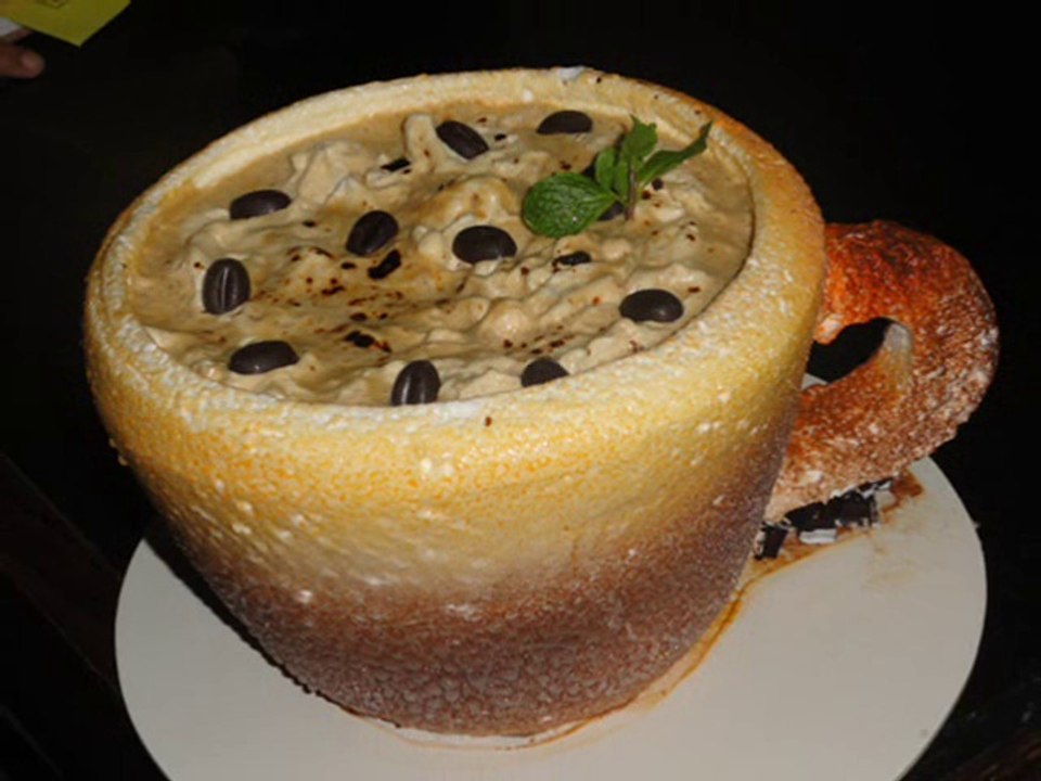 Order Online Desserts,Namkeens,Cakes,chocolates,sweets and Snacks at Dale's Eden Cake Shop