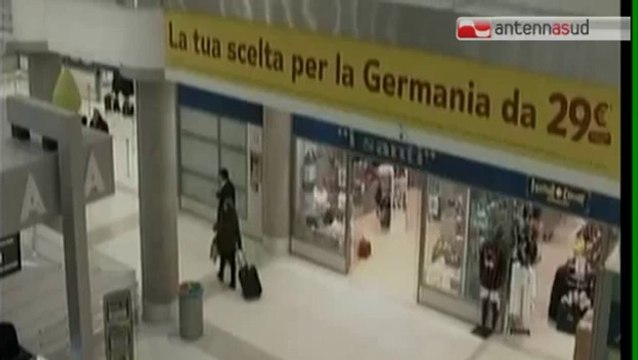 TGSRV19ago_aeroporti_puglia_fa_causa_a_di_paola.mp4 TG 19.08.14