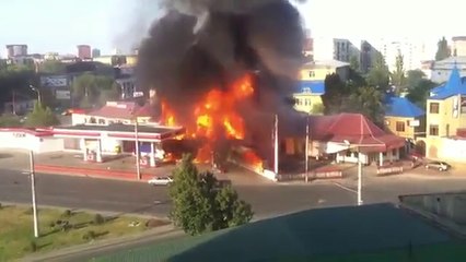 Rusya Benzin İstasyonu Patlama