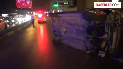Takla Atan Otomobilde Sıkıştı