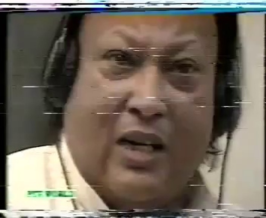 Ustad Nusrat Fateh Ali Khan-Piya Re Piya Re (A Rare Studio Recording On Ptv)
