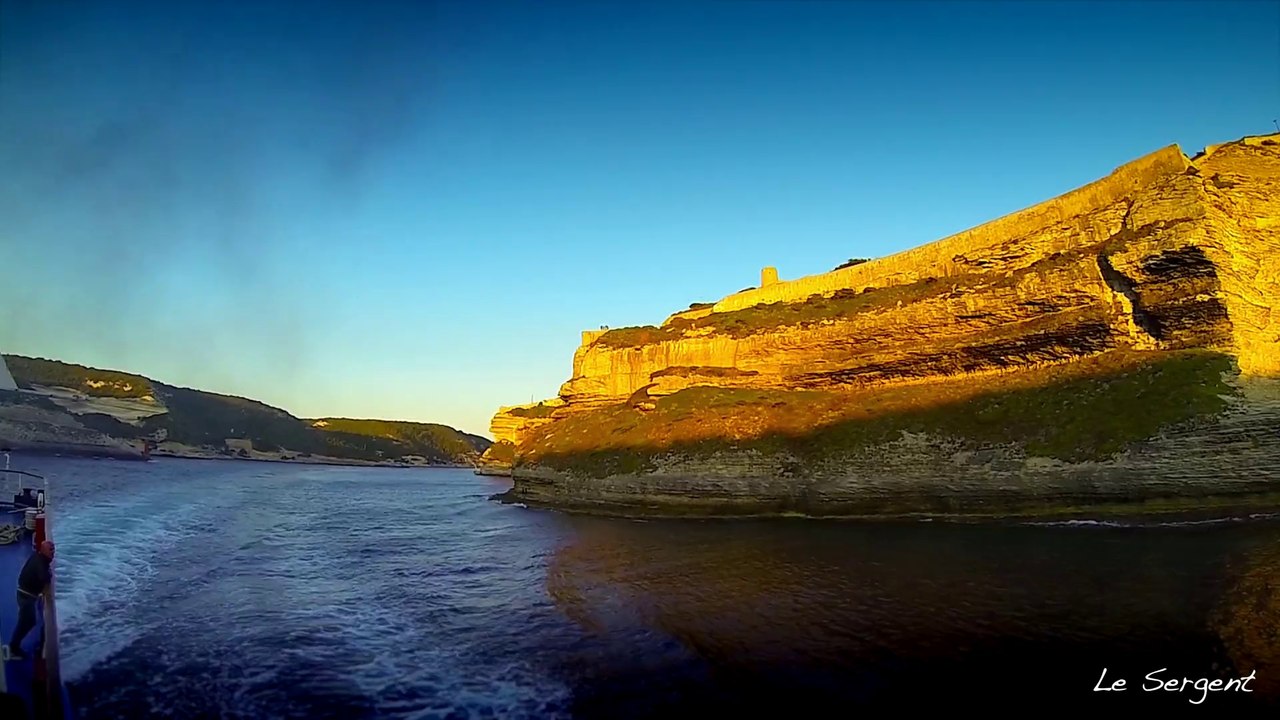 bonifacio ferry Travel timelapse - traversé en ferries de  bonifacio en Corse vers la Sardaigne en Timelapse