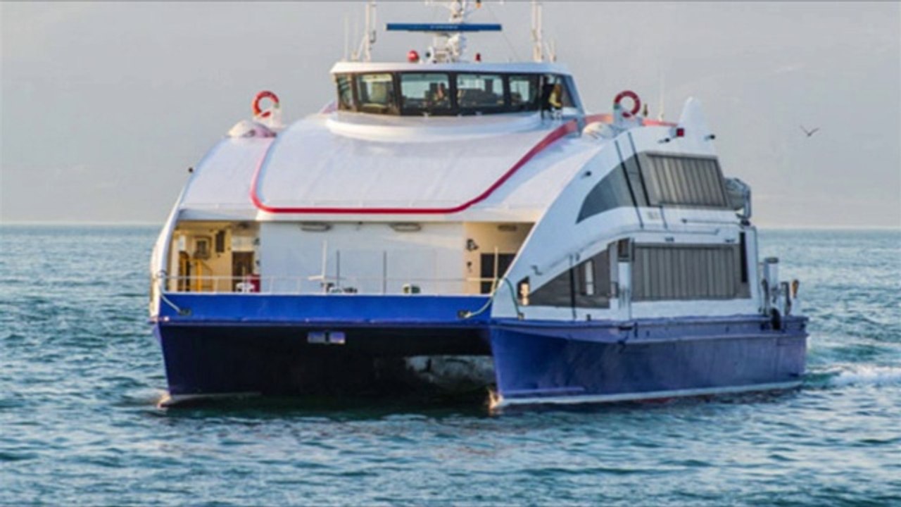 İDO kaptanı ile Sekt_#246;r Marmara arasındaki telsiz konuşmaları - H_#252;rriyetTV Haber