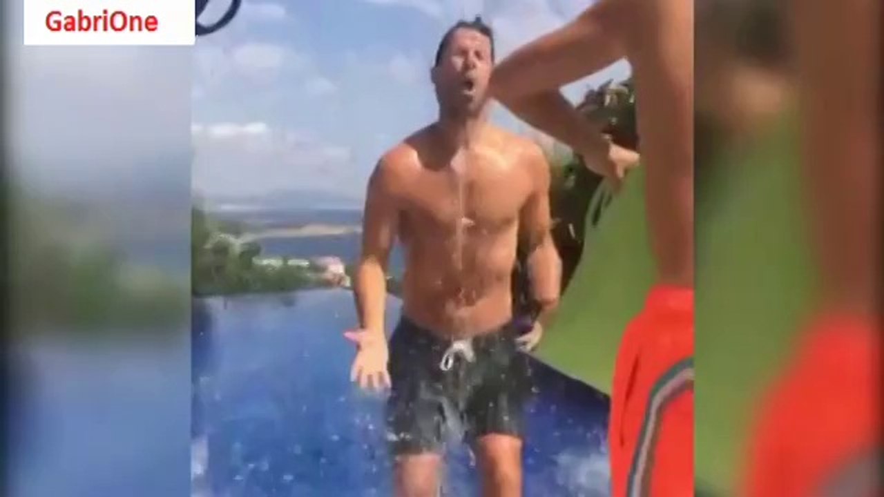 Jamie Redknapp takes on the Ice Bucket Challenge