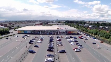 Supermarkets - The Real Price of Cheap Food (en + pt subs)