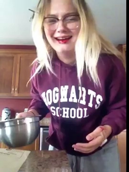 Girl Does the ALS Ice Bucket Challenge After Having Her Wisdom Teeth Removed
