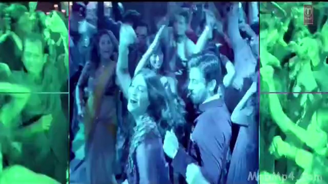 Abhi Toh Party Shuru Hui Hai -khoobsurat HD